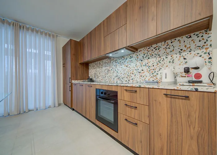 Juliet Residence, 3 , Your Away From In By Sf Homes * 그지라