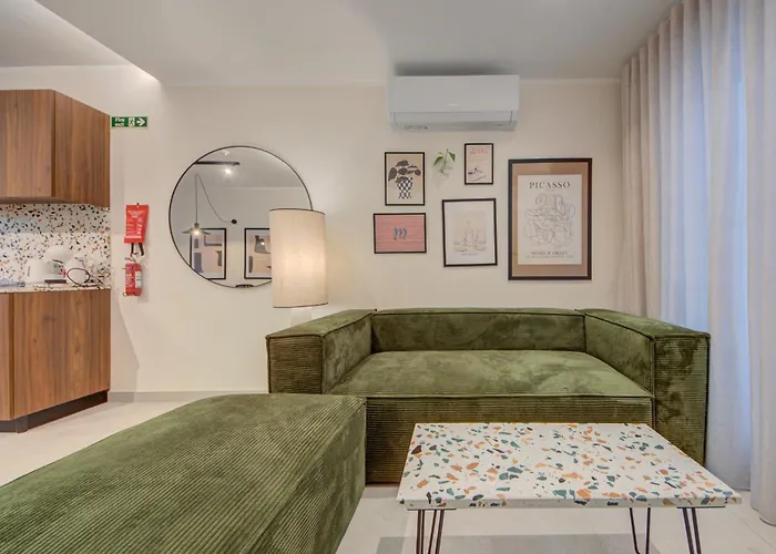 Juliet Residence, 3 , Your Away From In By Sf Homes Daire Gzira